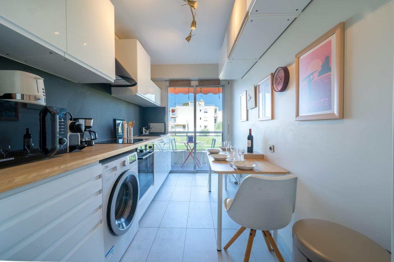 Superbe 2 Pieces Clim Et Parking Apartment Nizza
