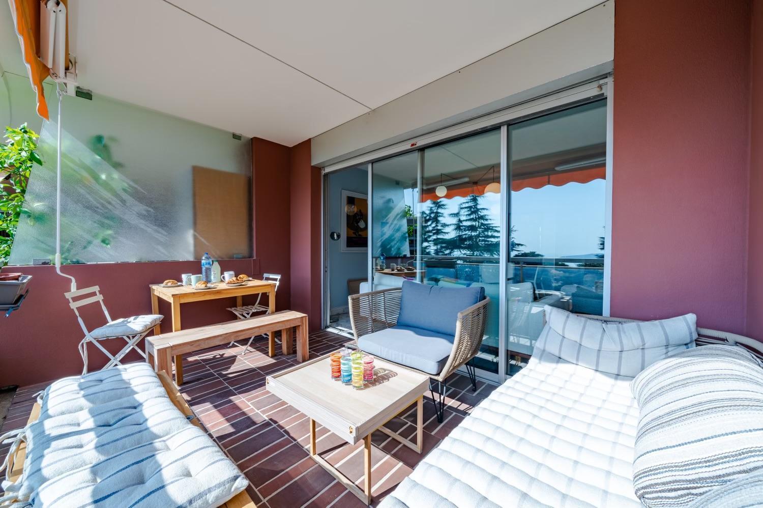 Apartamento Superbe 2 Pieces Clim Et Parking Niza